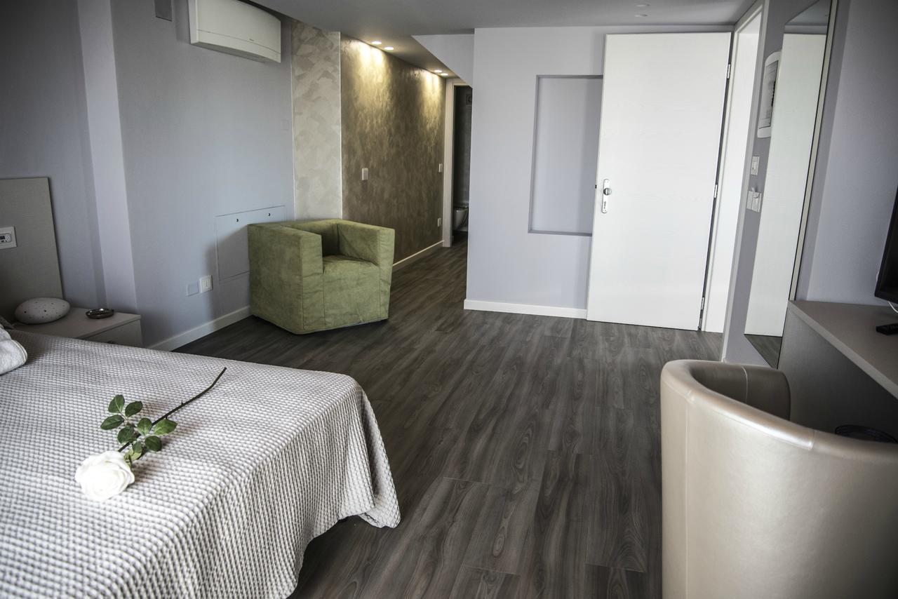 Bed and Breakfast Michela Bb & Relais Лонато Экстерьер фото